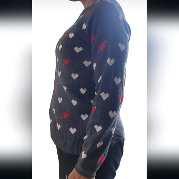 Loft Ann Taylor Heart Boat Neck Soft Sweater Gray Red White Size Small NWOT - Picture 5 of 9